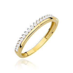 Złoty pierścionek z cyrkoniami gładki 585 rodowany