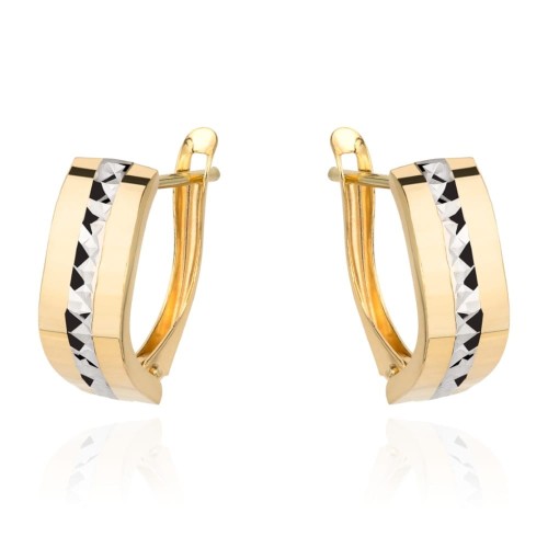 Kolczyki złote z diamentowaniem i gładkimi brzegami